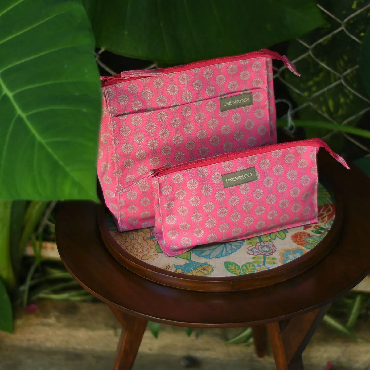 Makeup Bag Big - Geo Pink Flambé