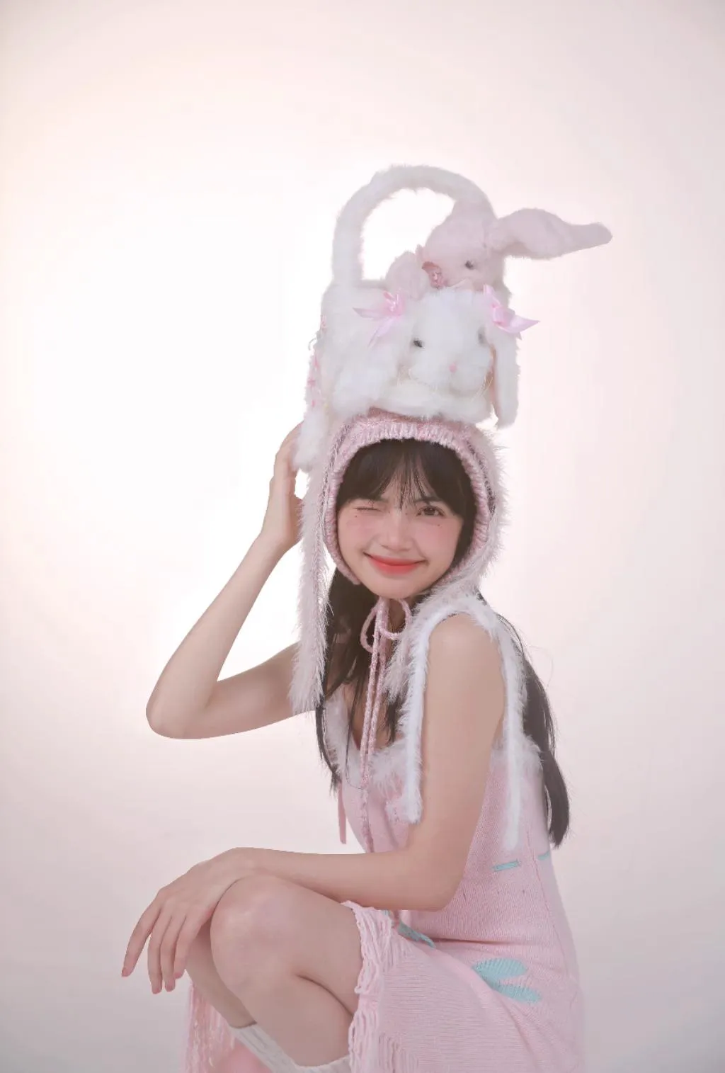 [Rose Island] Peach Bunny Long Eared Knitted Headband