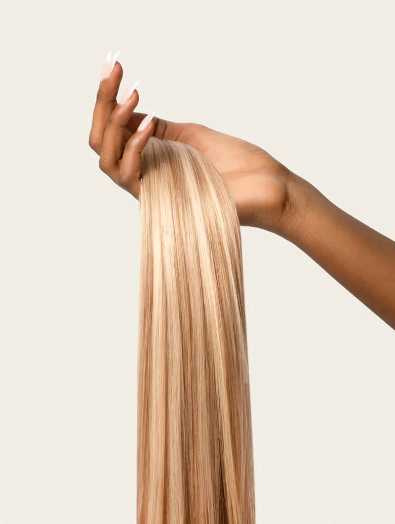 Sandy Blonde Highlighted, 16" Classic Clip-In Hair Extensions, F10/613 | 100g