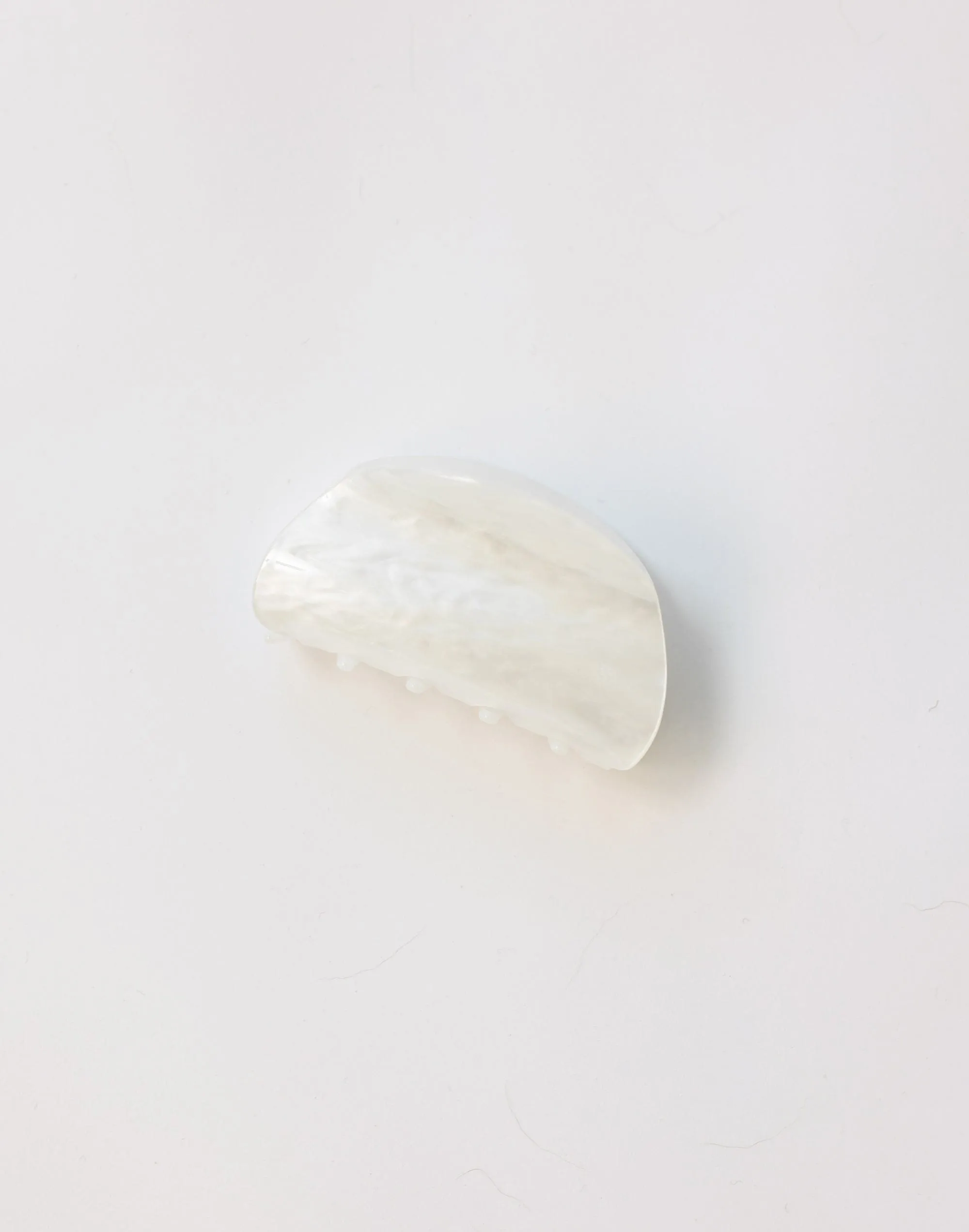 Skye Hair Clip (Pearl)